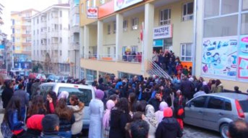 Nevşehir'de &Ouml;d&uuml;ll&uuml; Başarı Planlama Sınavı'na B&uuml;y&uuml;k Katılım Oldu