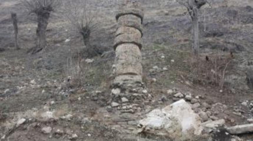 Mahalle Sakinlerinden T&uuml;rkan Şoray&rsquo;a Sitem