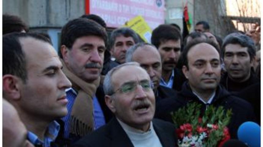 BDP&rsquo;li Milletvekilleri Cezaevinden &Ccedil;ıktı