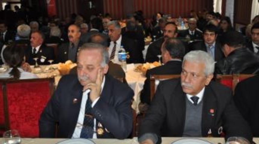 'H&uuml;rriyet Ve İstiklal S&ouml;z Konusu Olmadığı S&uuml;rece, Hukuksuzluğu Cinayet Biliriz'