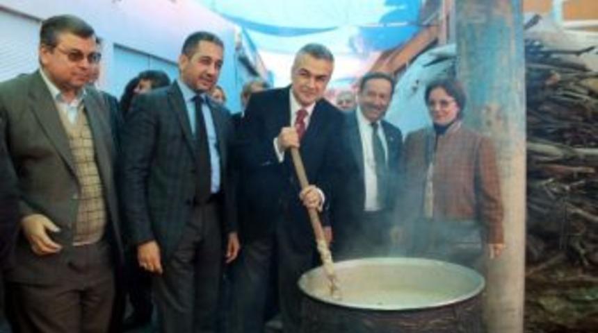 Ak Parti’li Savaş, Köşk’ün Nabzını Tuttu