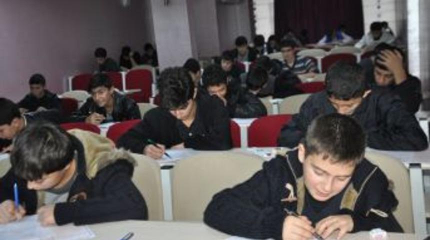 FEM-Anafen 'İlk Adım' Sınavına Yoğun Katılım