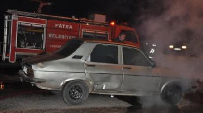 Fatsa'da Otomobil Yangını