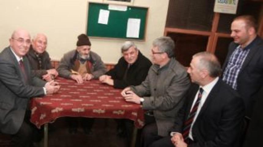 Başkan Karaosmanoğlu'nun Esnaf Ziyaretleri S&uuml;r&uuml;yor