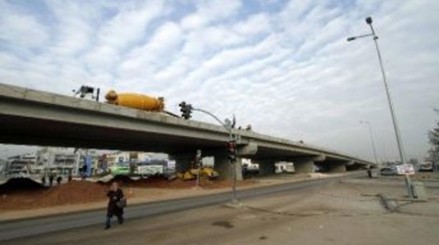 Yahya Kaptan K&ouml;pr&uuml;l&uuml; Kavşağı'nda Sona Gelindi