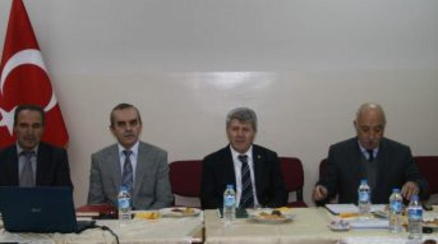 'Başkalarını Değiştirmek I&ccedil;in Eğitimcilerimiz &Ouml;nce Kendisinden Başlamalı'