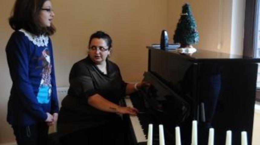 Tepebaşı Belediyesi &Ccedil;ocuklara Da Kucak A&ccedil;ıyor