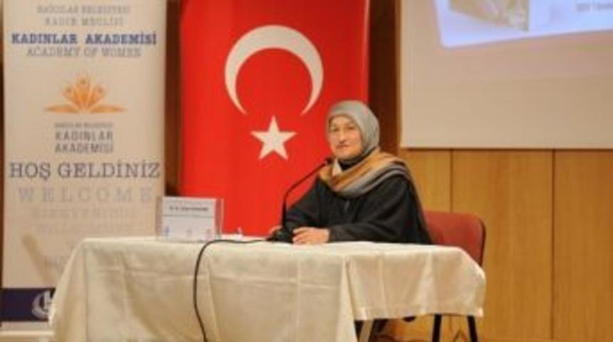 Dr. G&uuml;lden Ataseven: "hepimiz İmtihandan Ge&ccedil;iyoruz"