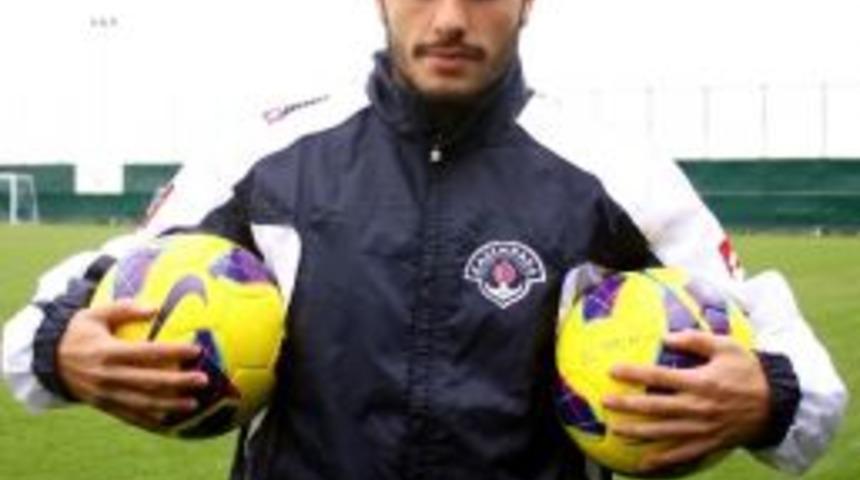 Bursaspor&rsquo;da Kallstr&ouml;m Ve &Ouml;zer Hurmacı Harekatı