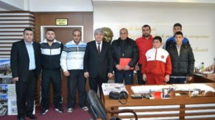 Kapaklı Belediye Başkanı Mandalı: “başarılarınızın Karşılığını Göremiyorsunuz”