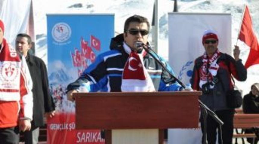 Sarıkamış Şehitlerini Anma Y&uuml;r&uuml;y&uuml;ş&uuml;