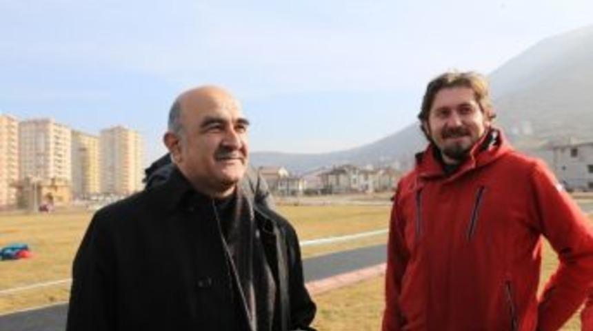 Talas'ta 2014'&uuml;n İlk U&ccedil;uşları Yapıldı