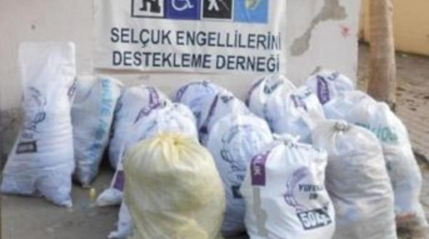 Sel&ccedil;uk'ta Mavi Kapaklar Toplama Merkezine G&ouml;nderildi