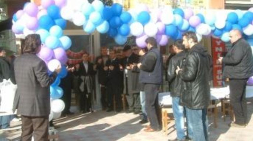 Burhaniye&rsquo;de Zeytinyağı Satış Yerleri Artıyor