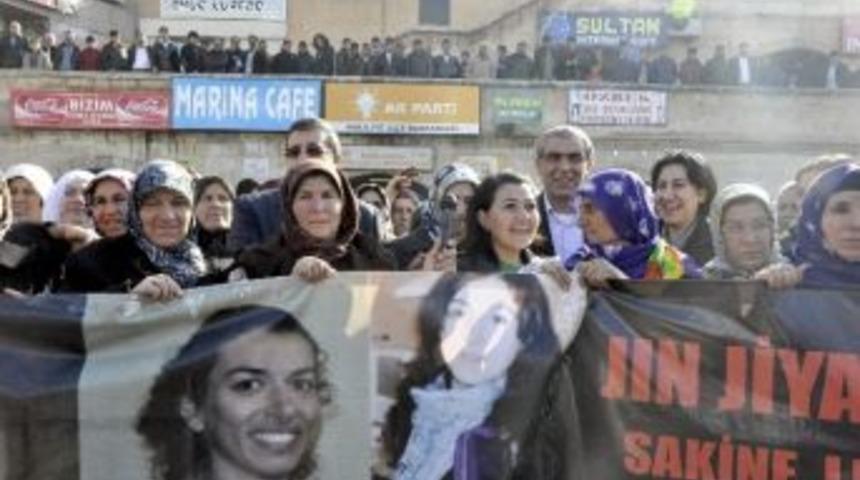 Fransa&rsquo;da &Ouml;ld&uuml;r&uuml;len &Uuml;&ccedil; Pkk&rsquo;lı İ&ccedil;in Y&uuml;r&uuml;y&uuml;ş Yapıldı