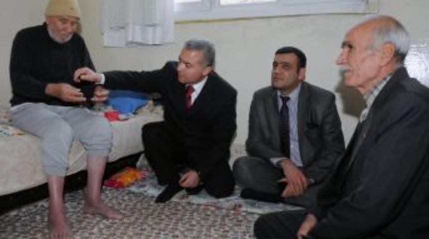 Yaşlı Ve Fel&ccedil;li Vatandaşa Kaymakam Sahip &Ccedil;ıktı
