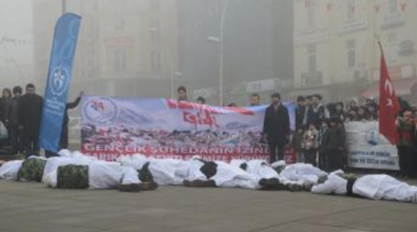 Sarıkamış Şehitleri Anıldı