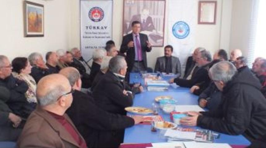 Murat Din&ccedil;: Kepez&rsquo;e Yaşlılar K&ouml;y&uuml; Kuracağız