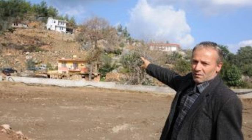 Alanya&rsquo;da K&ouml;yl&uuml;lerin Beton Santrali Eylemi