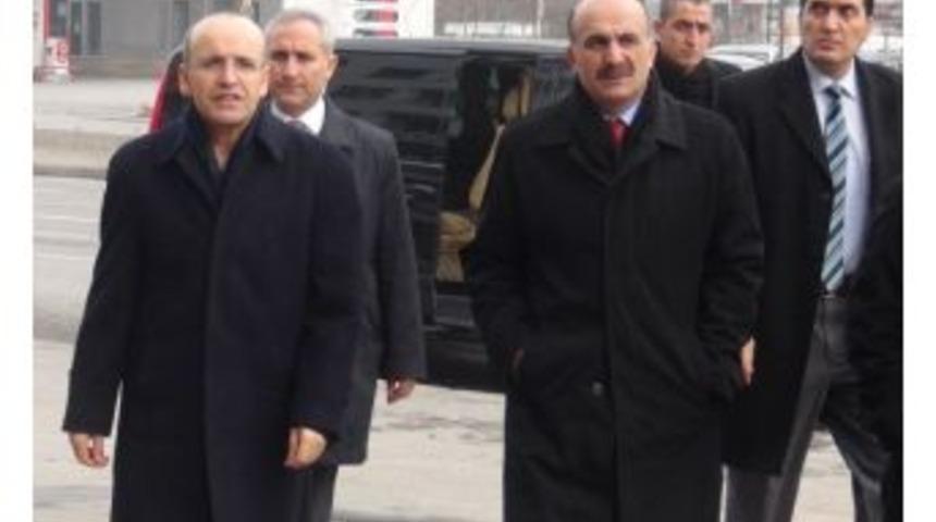 Bakan Şimşek: &ldquo;her Şeye Rağmen T&uuml;rkiye'ye G&uuml;ven Devam Ediyor&rdquo;