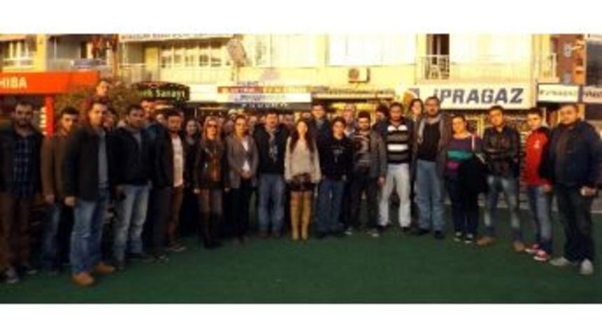 Chp'li Gen&ccedil;ler Kız &Ouml;ğrencilerin Yurt Sorununu Konuştu