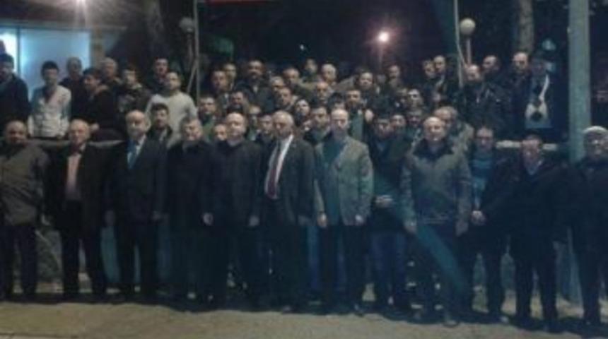Akp&rsquo;den Perşembe&rsquo;de G&ouml;vde G&ouml;sterisi