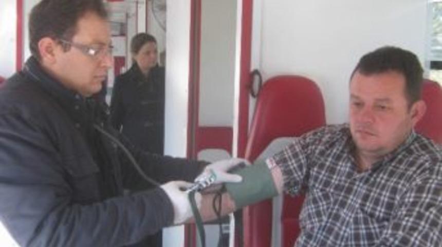 Kan Bağışı Otob&uuml;s&uuml; B&uuml;nyan&rsquo;a Geldi