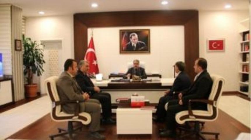 Aile Ve Sosyal Politikalar M&uuml;d&uuml;rl&uuml;ğ&uuml;'nden Vali &Ccedil;ınar'a Ziyaret