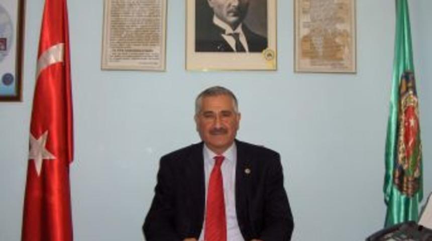 Ko&ccedil;arlı Ziraat Odası Başkanı Arslan: &Uuml;rettik&ccedil;e Batıyoruz