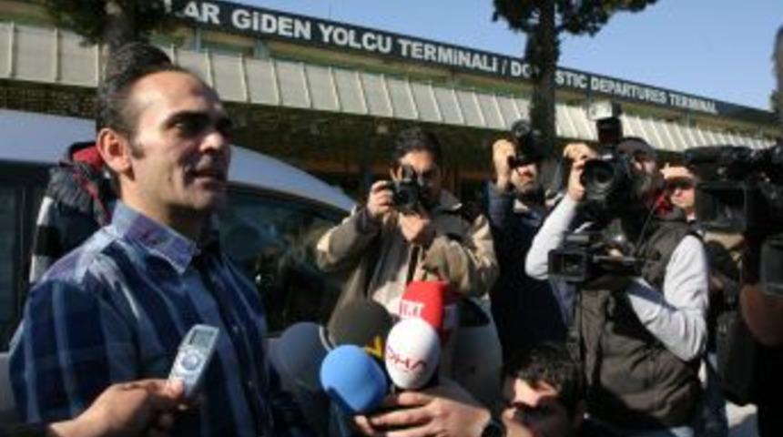 Gazeteci Ayg&uuml;n, Adana'dan İstanbul'a Gitti
