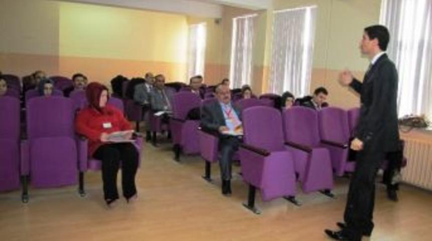 Hisarcık&rsquo;ta İdareci Ve &Ouml;ğretmenlere Projesi Eğitimi
