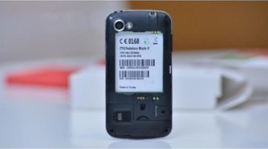 Vodafone'dan Yerli Akıllı Telefon 'blade V'