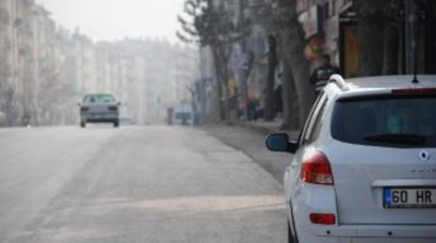 Tokat&rsquo;ta Caddeler Boşaldı