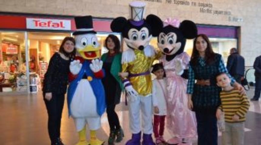 Minik Yetenekler H&uuml;nerlerini Forum Trabzon&rsquo;da Sergiledi