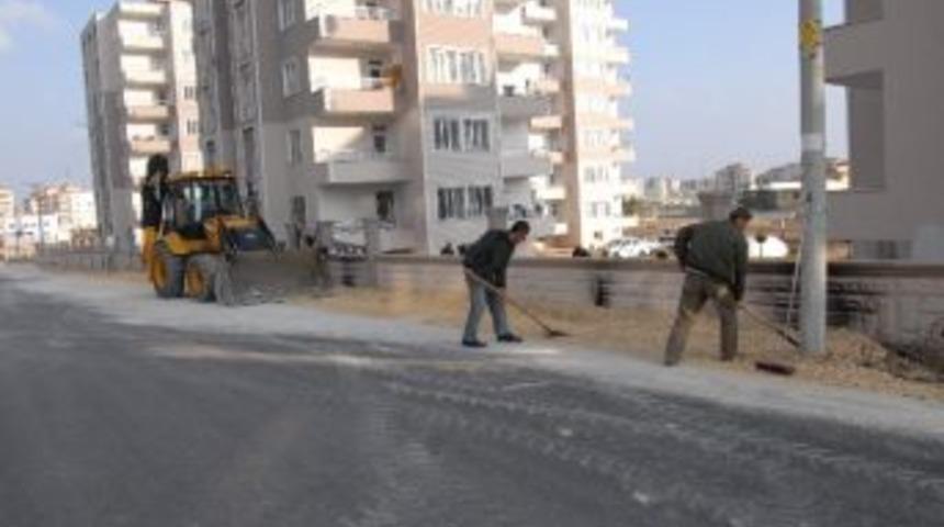 Altınşehir Mahallesi&rsquo;nde Kaldırım &Ccedil;alışması