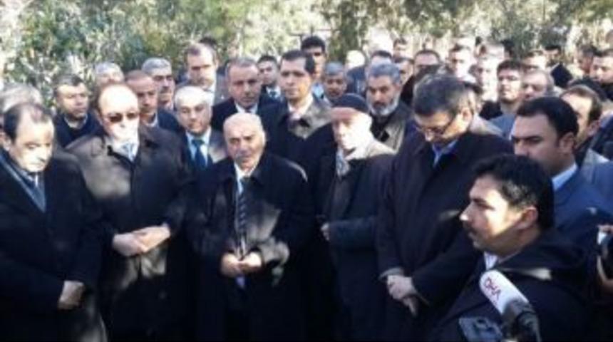 G&uuml;ven&ccedil;: &ldquo;akif İnan Bir Neslin &Ouml;nc&uuml;lerindendir&rdquo;