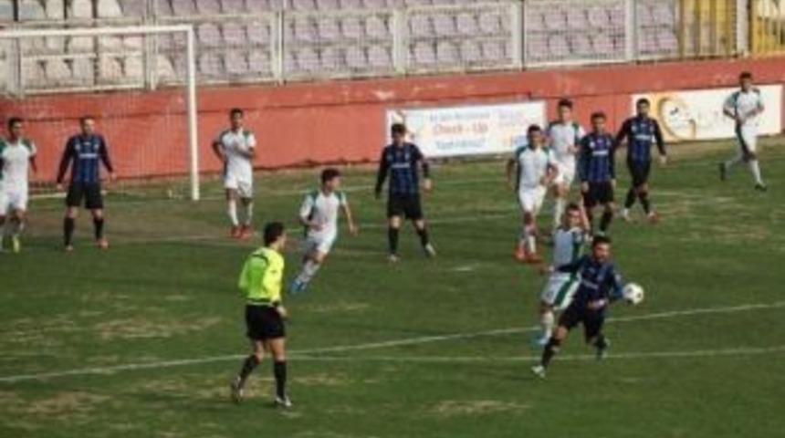 Kartal Belediye Spor Play-off&rsquo;u Garantiledi