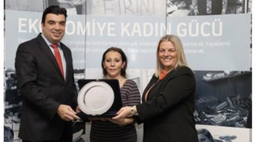 &lsquo;Ekonomiye Kadın G&uuml;c&uuml;&rsquo;ne &Ouml;d&uuml;l