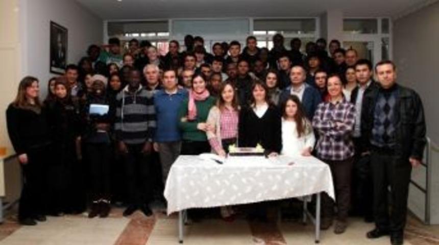 &Ouml;ğretim Elemanları, &Ouml;ğrenciler İ&ccedil;in Mutfağa Girdi