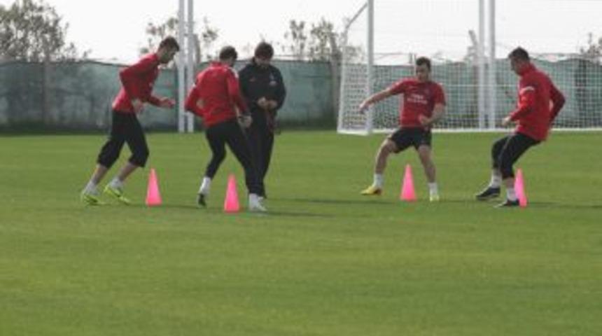 Trabzonspor Ilk Antrenmanını Ger&ccedil;ekleştirdi