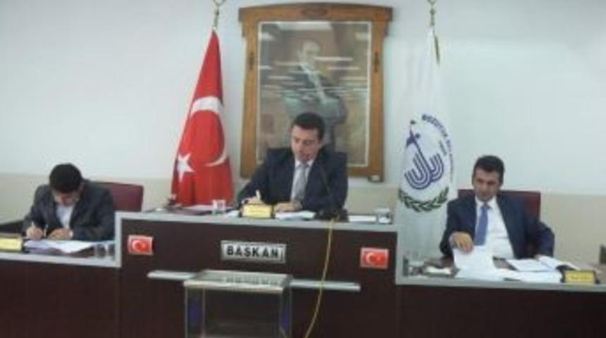 Boz&uuml;y&uuml;k'te Yeni Yılın İlk Meclis Toplantısı Yapıldı