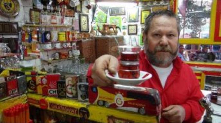 K&ouml;y Kıraathanesi Galatasaray M&uuml;zesi Gibi