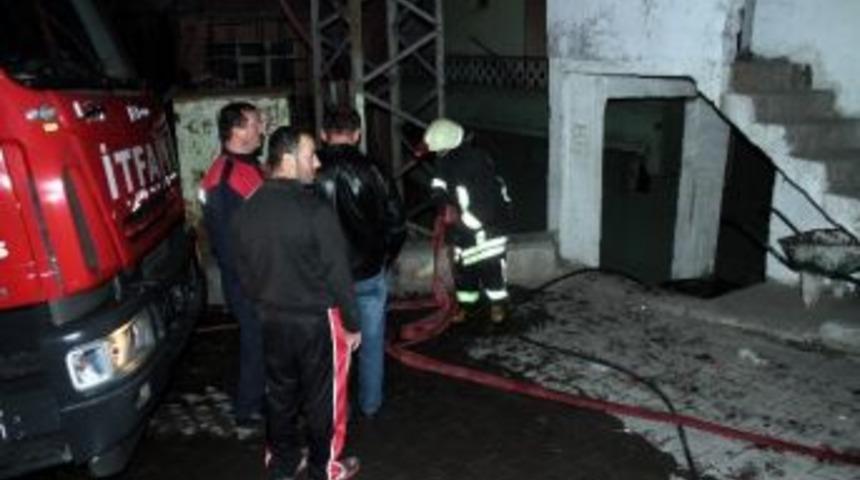 Samsun&rsquo;da Ev Yangını