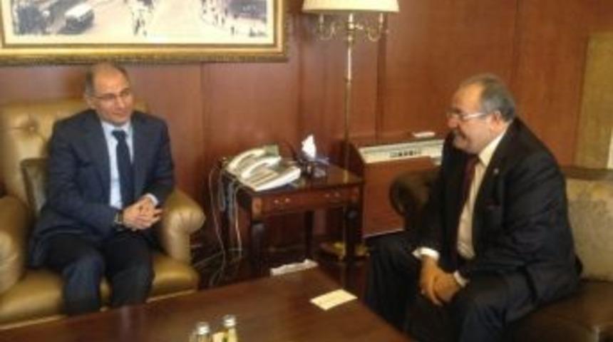 Uslu&rsquo;dan, İ&ccedil;işleri Bakanı Ala&rsquo;ya Ziyaret