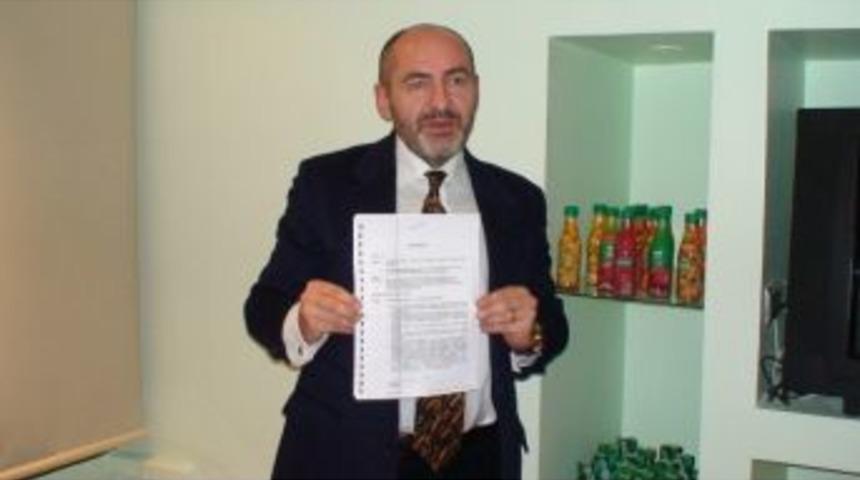 Hayırsever İş Adamının İsminin Fakülte Tabelasından Çıkarılmasına Tepki