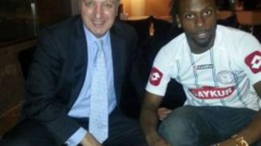 &Ccedil;aykur Rizespor, Mutumba Transferini Bitirdi