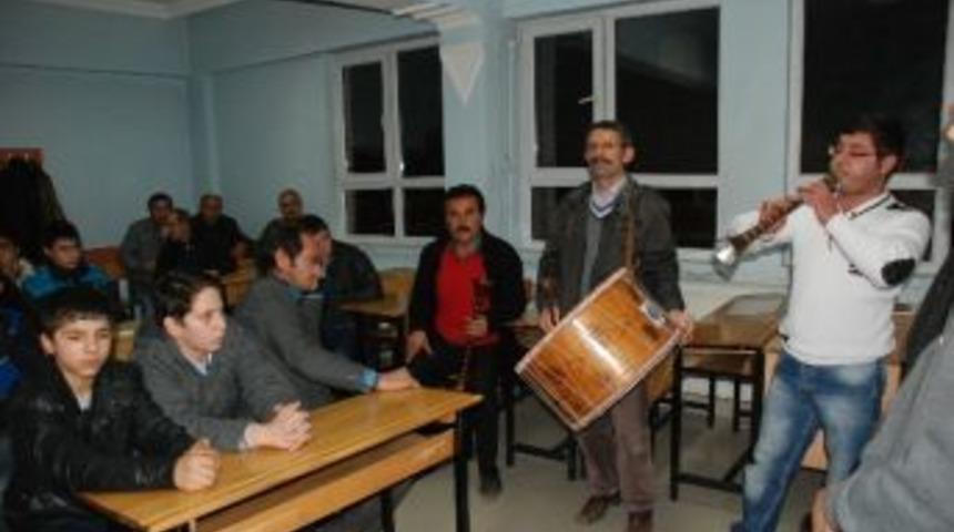 Davul-zurnaya Teşvik Kursu