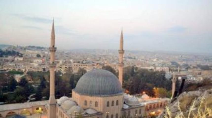 Şanlıurfa'da 5 Yıl İ&ccedil;erisinde 600 Cami Yapımı Planlanıyor