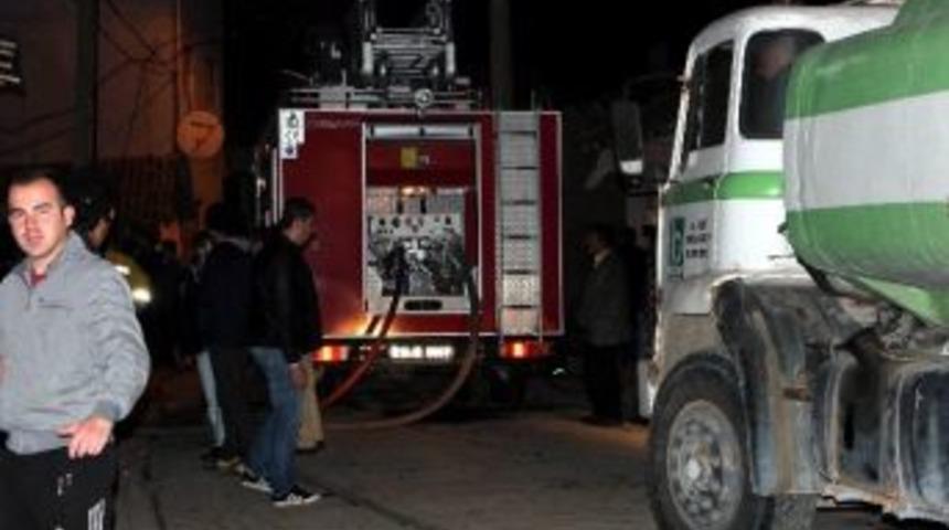 Balıkesir'de Ev Yangını