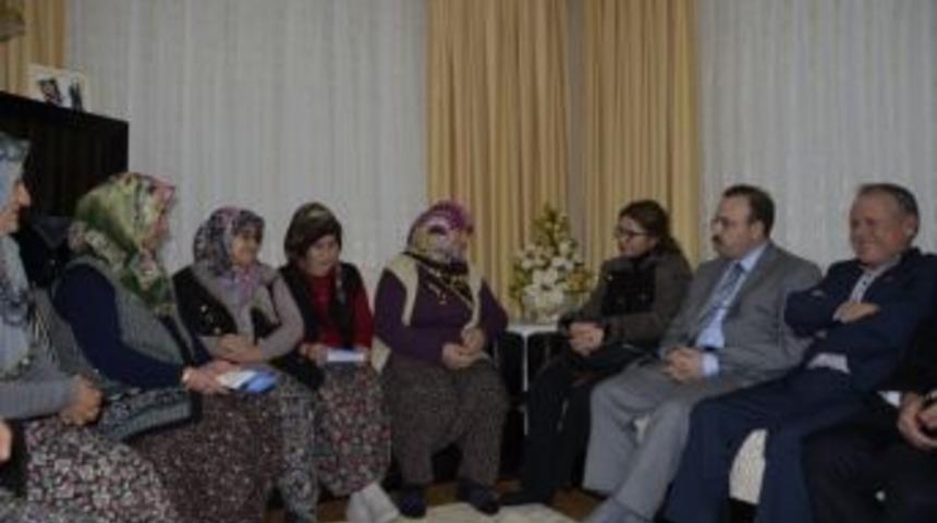 Tekirdağ Ak Parti Tekirdağ B&uuml;y&uuml;kşehir Belediye Başkan Adayı Yel Se&ccedil;im &Ccedil;alışmalarına Devam Ediyor: